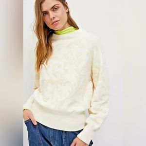 Anthropologie Nina Velvet Sweater Ivory Cream Size Small Neutral Paisley